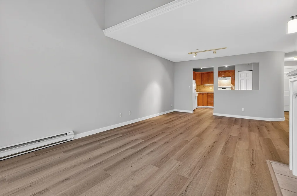 401 301 MAUDE ROAD, Port Moody BC V3H 5B1, Port Moody BC — Residential for Sale - Photo 2