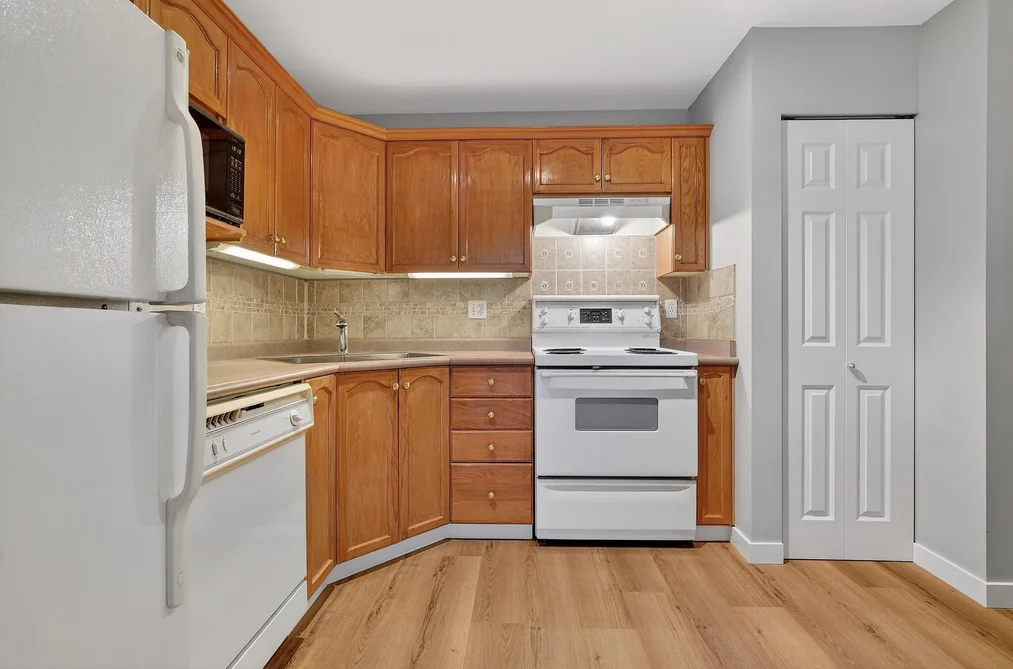 401 301 MAUDE ROAD, Port Moody BC V3H 5B1, Port Moody BC — Residential for Sale - Photo 7