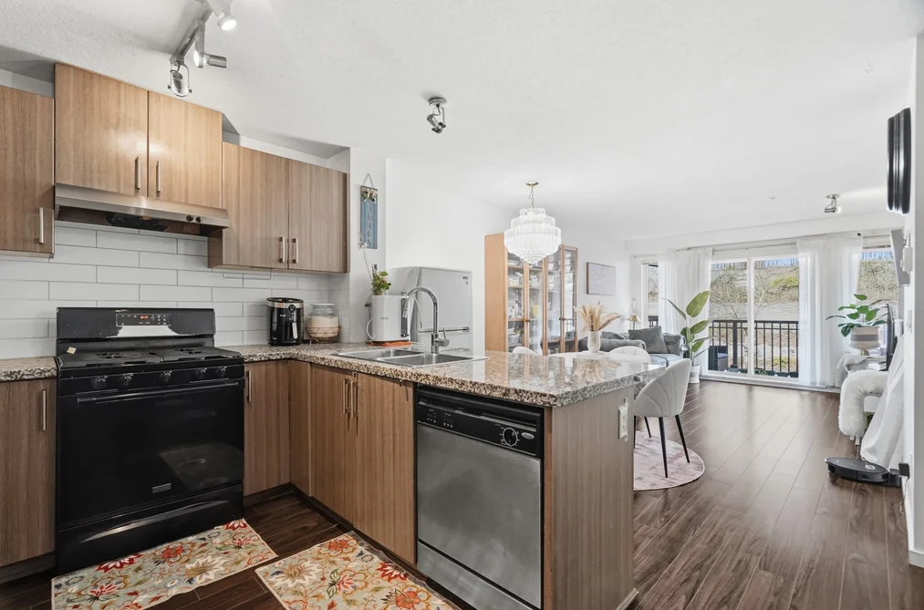 401 3178 DAYANEE SPRINGS BOULEVARD, Coquitlam BC V3E 0B9, Coquitlam BC — Residential for Sale - Photo 6