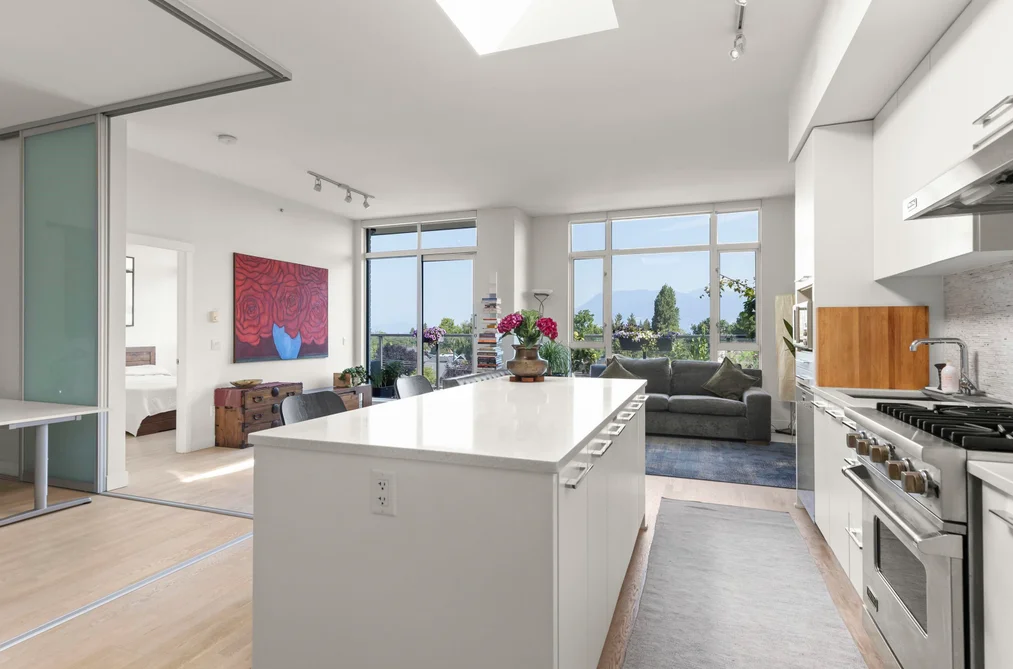 Condo for sale at 401 4355 W 10th Avenue Vancouver British Columbia - MLS: R3149432