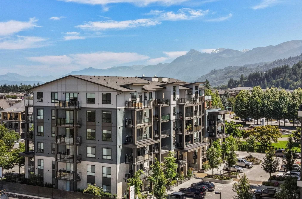 Condo for sale at 401 45497 Campus Drive Chilliwack British Columbia - MLS: R3144630