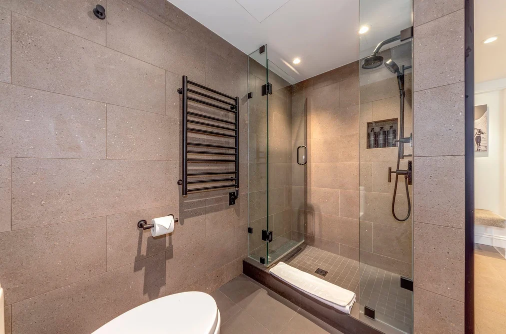 401 4557 BLACKCOMB WAY, Whistler BC V8E 0Y2, Whistler BC — Residential for Sale — Photo 8 of 19