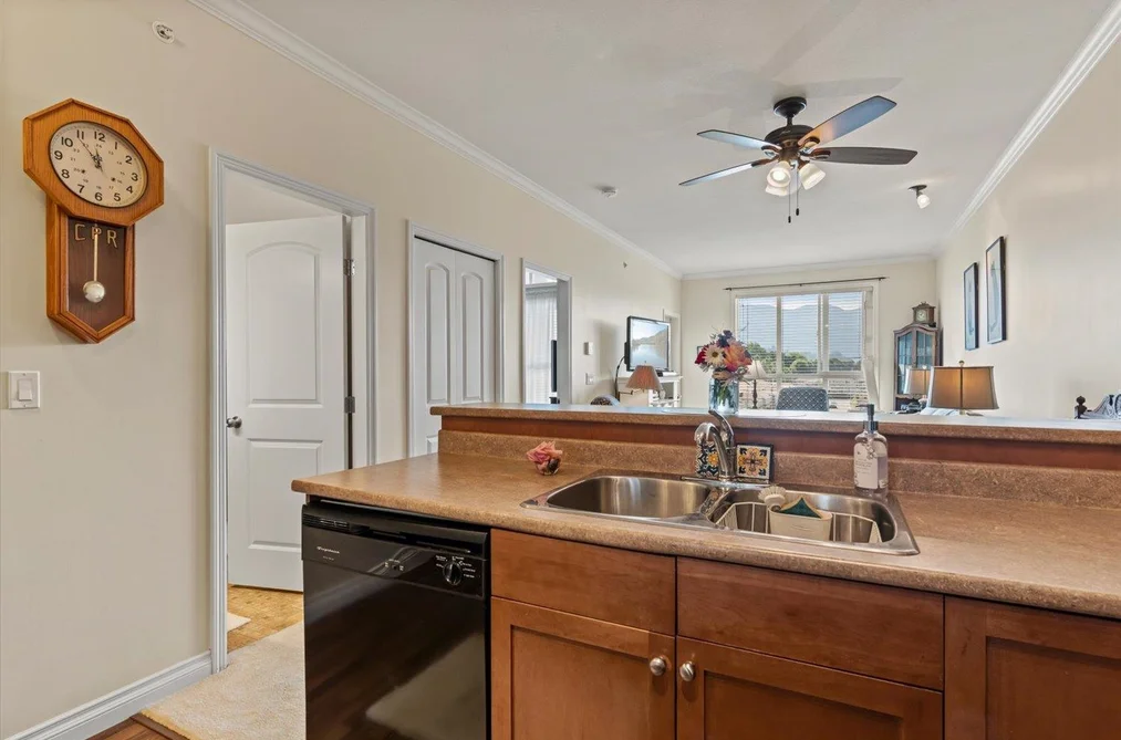 401 45645 KNIGHT ROAD, Chilliwack BC V2R 0B1, Chilliwack BC — Residential for Sale - Photo 4