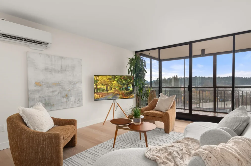 Condo for sale at 401 475 13th Street West Vancouver British Columbia - MLS: R3081961