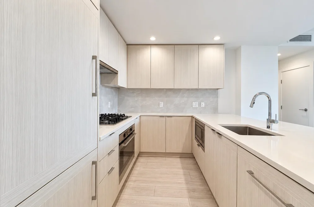 5051 Imperial St Unit 401, Burnaby, BC - MLS: R3172830