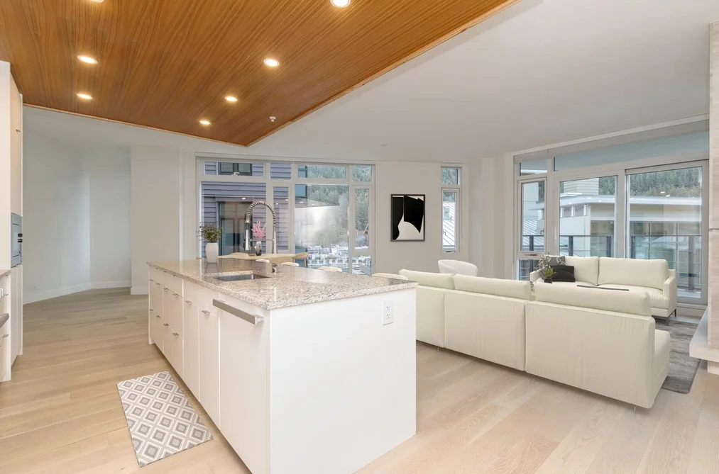 401 6687 NELSON AVENUE, West Vancouver BC V7W 2B2, West Vancouver BC — Residential for Sale - Photo 5