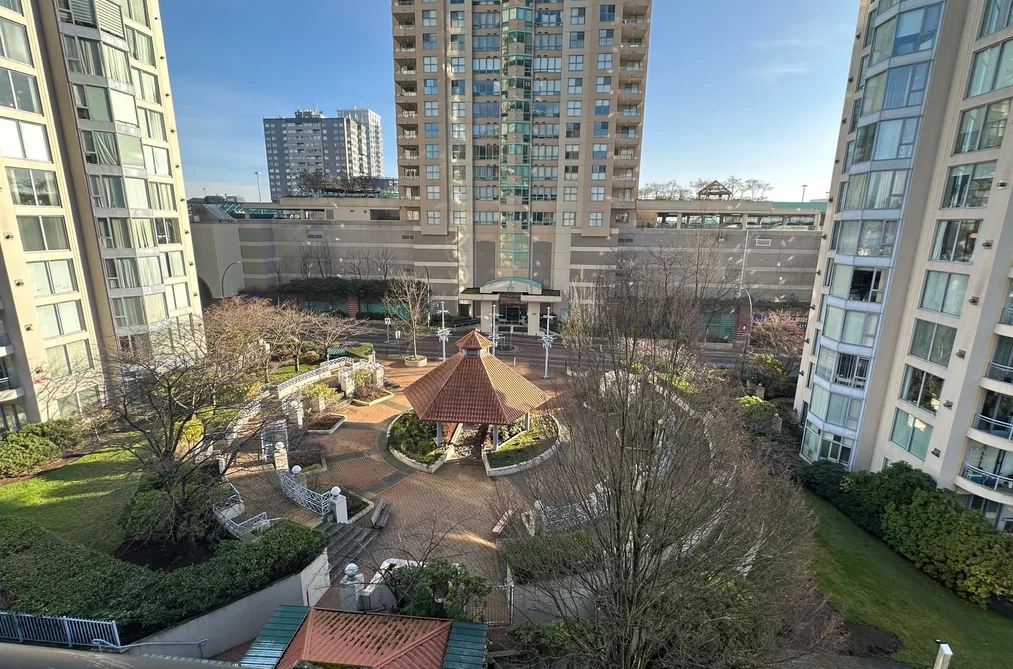 401 710 SEVENTH AVENUE, New Westminster BC V3M 5V3, New Westminster BC — Residential for Sale - Photo 4