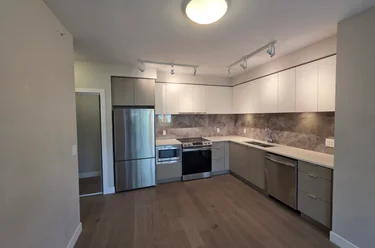8725 University Cres Unit 401, Burnaby, BC - MLS: R3158556