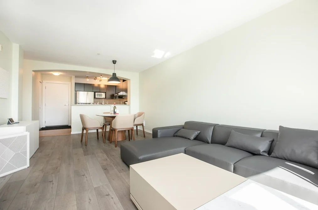 401 9319 UNIVERSITY CRESCENT, Burnaby BC V5A 4Y5, Burnaby BC — Residential for Sale - Photo 3