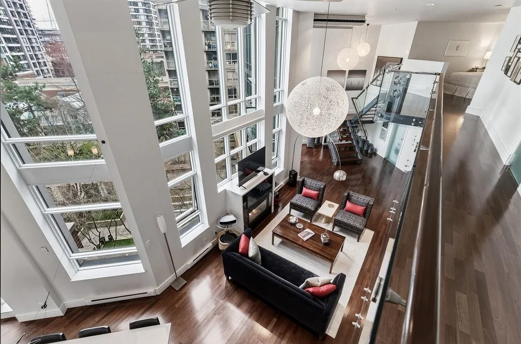 401 988 RICHARDS STREET, Vancouver BC V6B 8R2, Vancouver BC — Residential for Sale - Photo 2