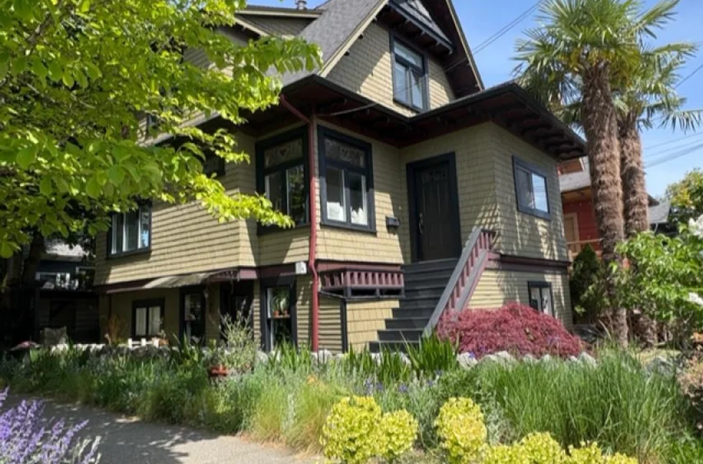 House for sale at 401 E King Edward Avenue Vancouver British Columbia - MLS: R3125950