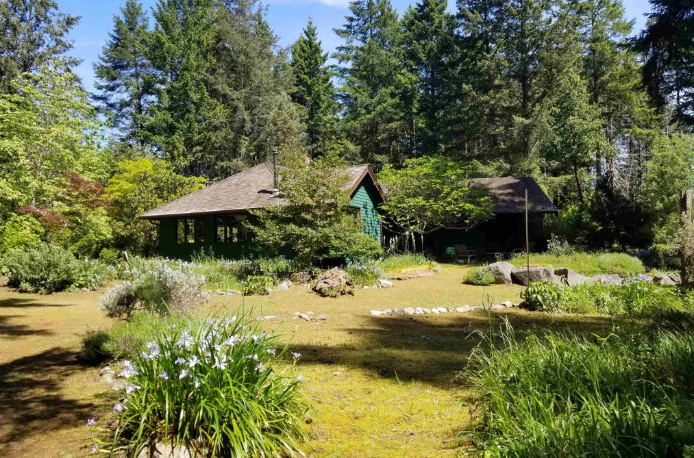 401 SHOPLAND ROAD, Galiano Island BC V0N 1P0, Galiano Island BC — Residential for Sale - Photo 4