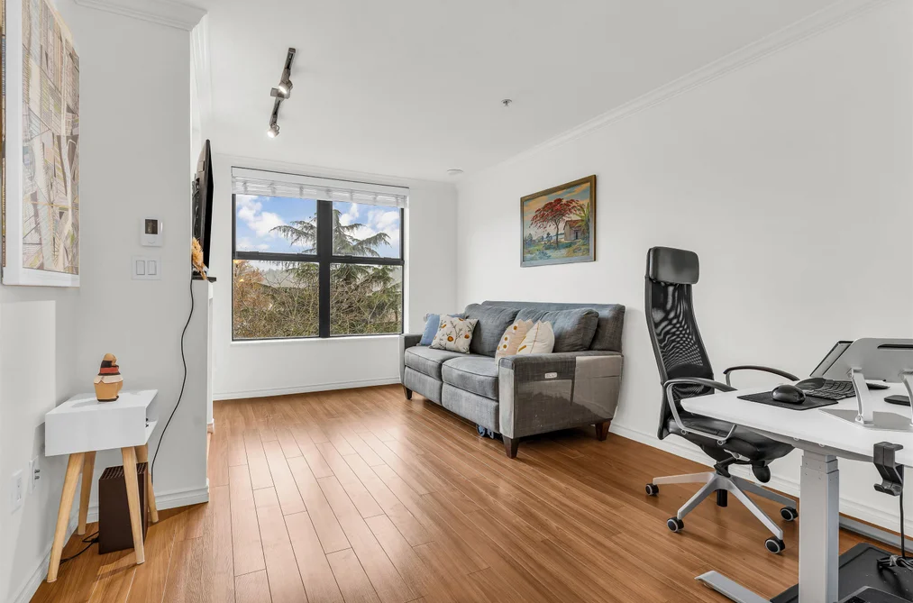 Condo for sale at 4011 84 Grant Street Port Moody British Columbia - MLS: R3163446