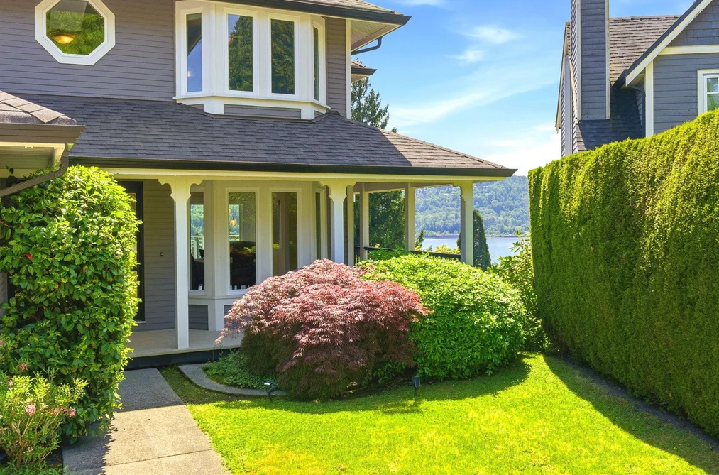 4015 CUMMINS PLACE, North Vancouver BC V7G 2E8, North Vancouver BC — Residential for Sale - Photo 2