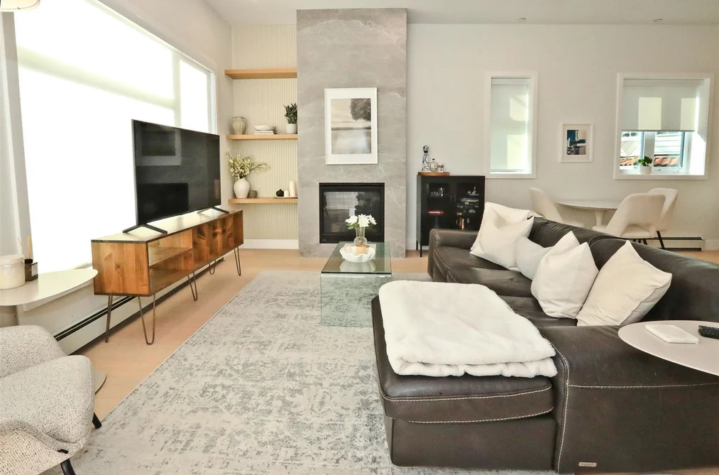 Half Duplex for sale at 4015 Victoria Drive Vancouver British Columbia - MLS: R3162800