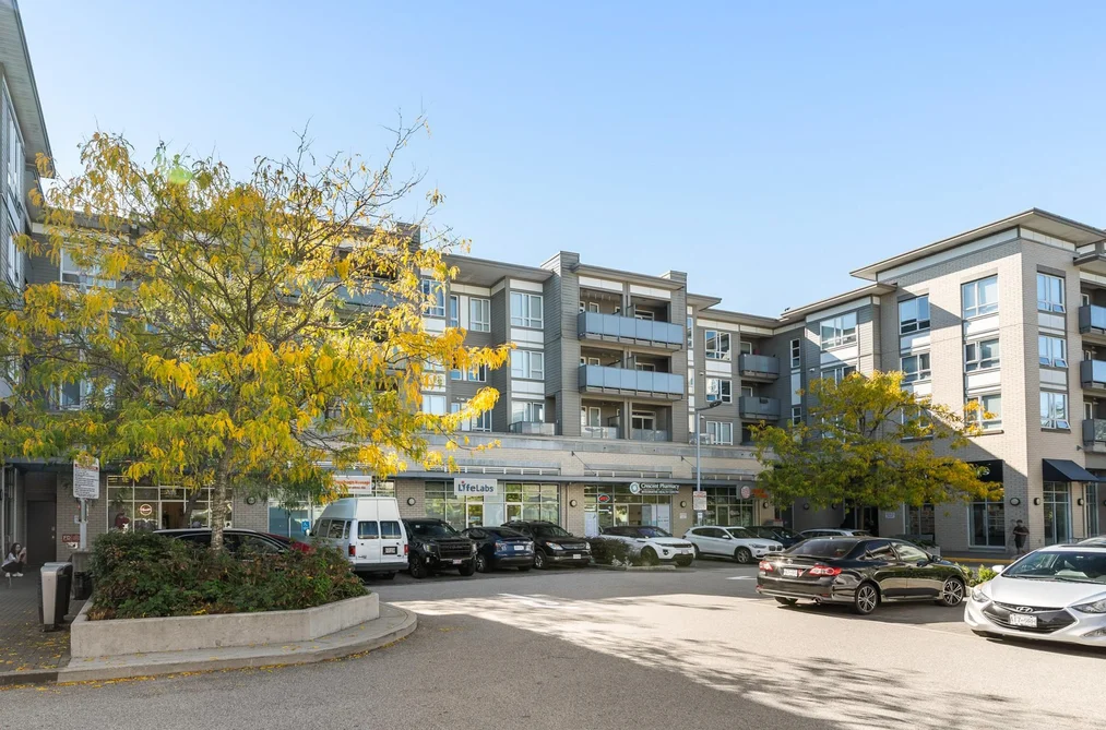 Condo for sale at 402 10880 No. 5 Road Richmond British Columbia - MLS: R3168236