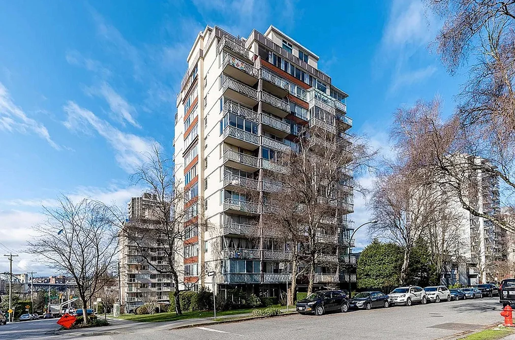 Condo for sale at 402 1100 Harwood Street Vancouver British Columbia - MLS: R3086166