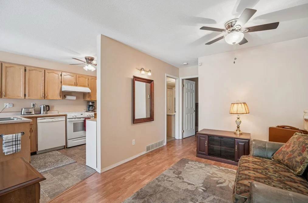 402 11726 225 STREET, Maple Ridge BC V2X 6E4, Maple Ridge BC — Residential for Sale - Photo 3