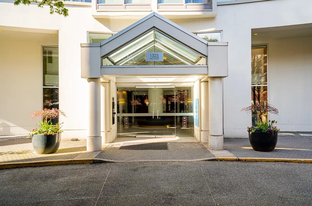 402 1323 HOMER STREET, Vancouver BC V6B 5T1, Vancouver BC — Residential for Sale - Photo 4