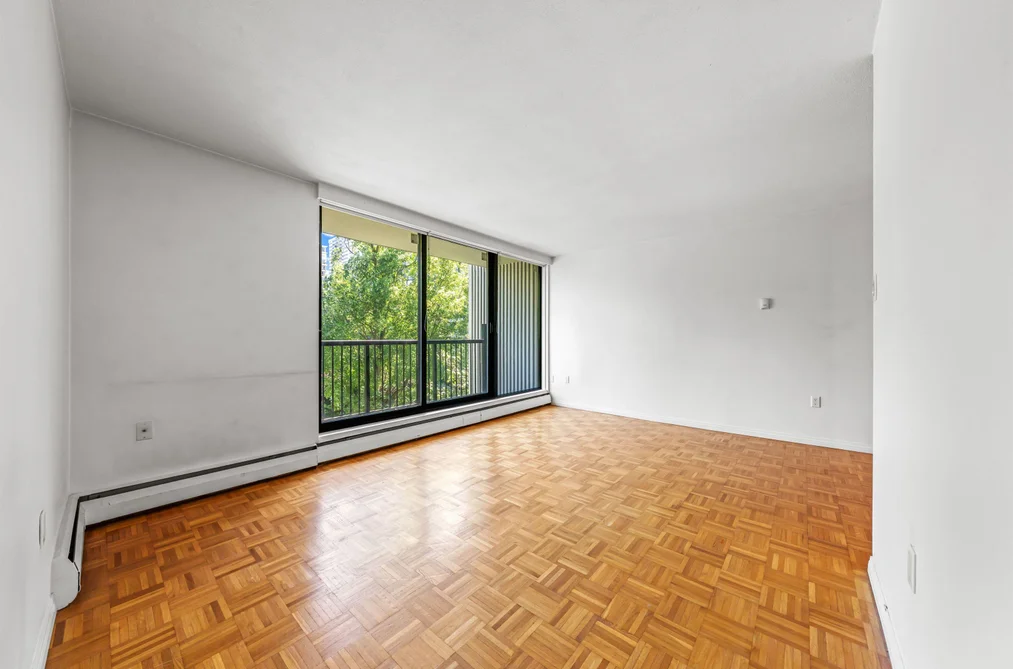 402 1330 HARWOOD STREET, Vancouver BC V7V 1K9, Vancouver BC — Residential for Sale — Photo 17 of 39