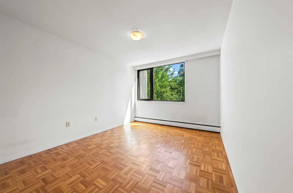 402 1330 HARWOOD STREET, Vancouver BC V7V 1K9, Vancouver BC — Residential for Sale — Photo 19 of 39