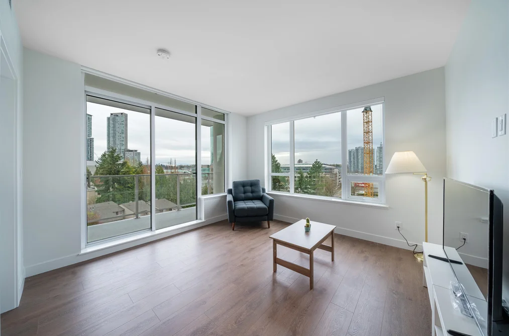 402 13359 OLD YALE ROAD STREET, Surrey BC V3T 0S4, Surrey BC — Residential for Sale - Photo 2