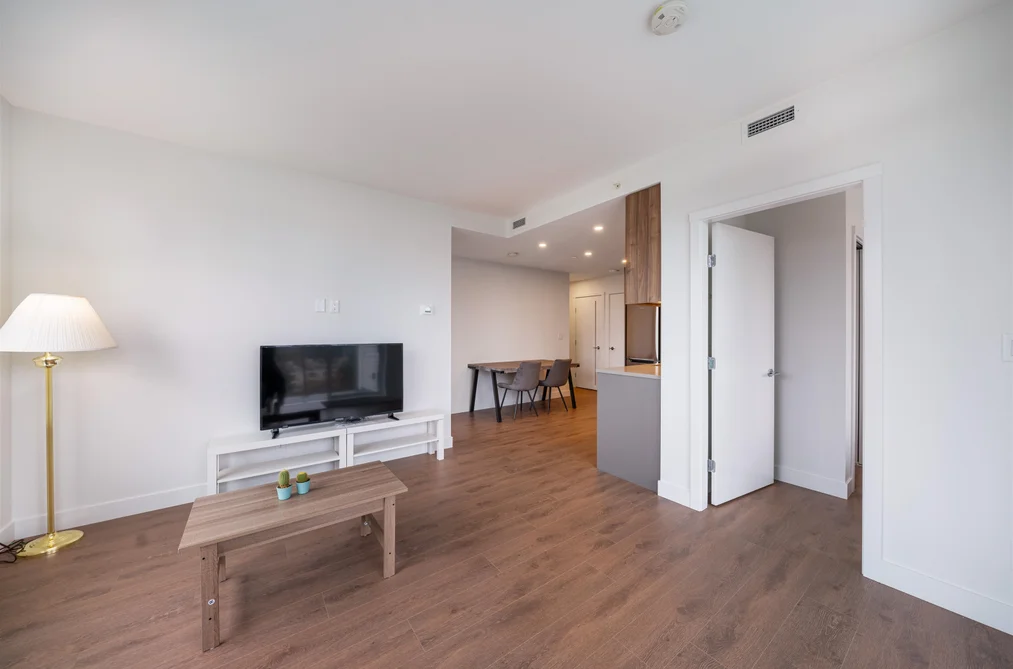 402 13359 OLD YALE ROAD STREET, Surrey BC V3T 0S4, Surrey BC — Residential for Sale - Photo 6