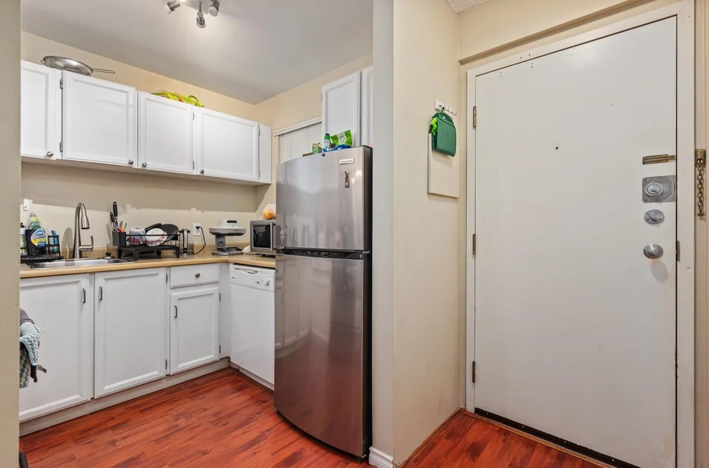 402 1350 COMOX STREET, Vancouver BC V6E 4E1, Vancouver BC — Residential for Sale — Photo 12 of 30