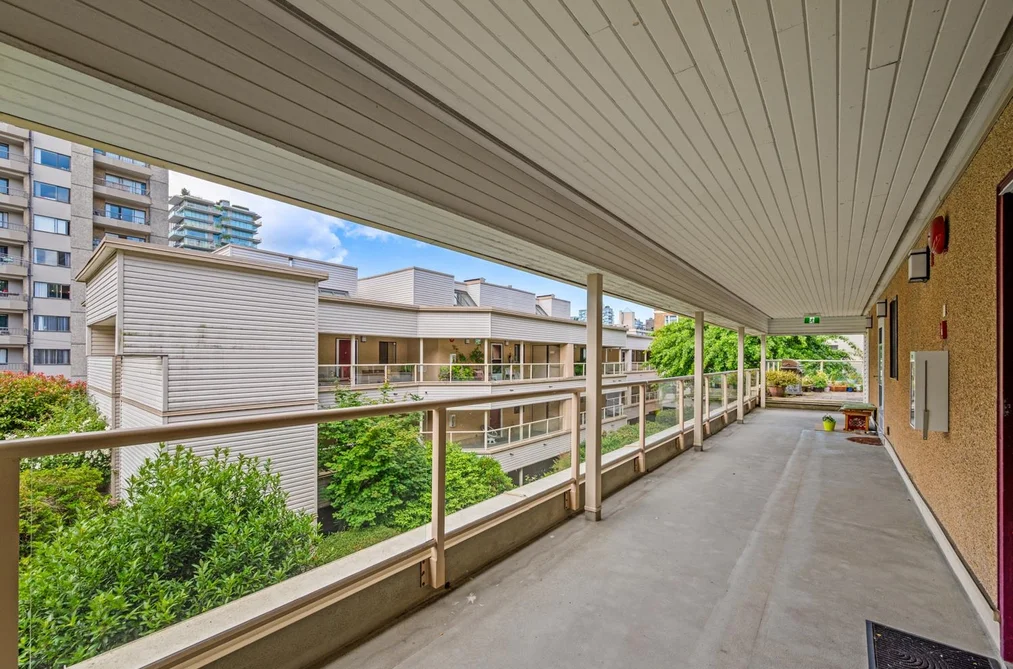 402 1350 COMOX STREET, Vancouver BC V6E 4E1, Vancouver BC — Residential for Sale — Photo 5 of 30