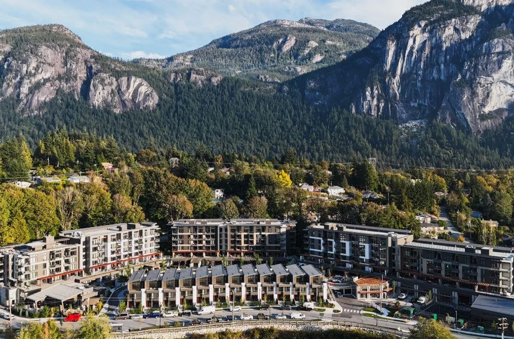 Condo for sale at 402 1500 Scott Crescent Squamish British Columbia - MLS: R3169344