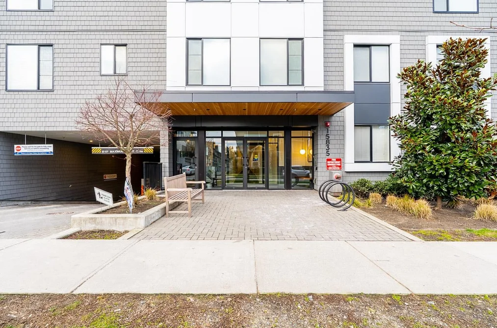 402 15835 85 AVENUE, Surrey BC V4N 6W6, Surrey BC — Residential for Sale - Photo 3