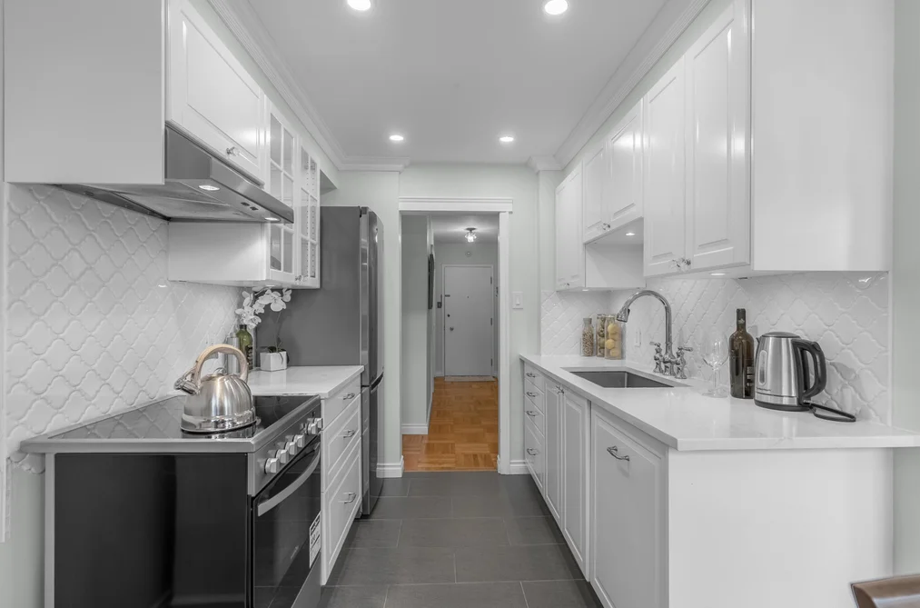 402 1750 ESQUIMALT AVENUE, West Vancouver BC V7V 1R8, West Vancouver BC — Residential for Sale - Photo 7