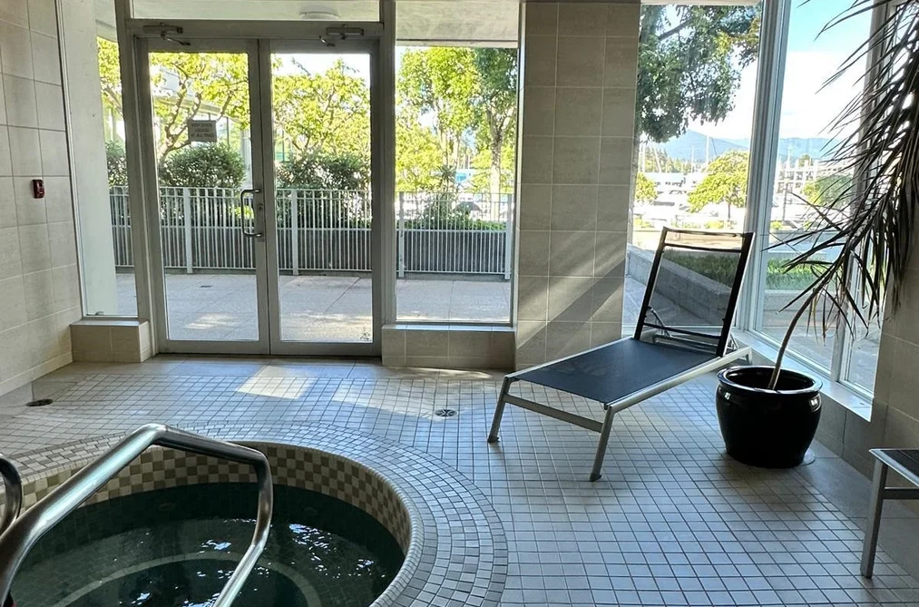 402 1777 BAYSHORE DRIVE, Vancouver BC V6G 3H2, Vancouver BC — Residential for Sale — Photo 14 of 15