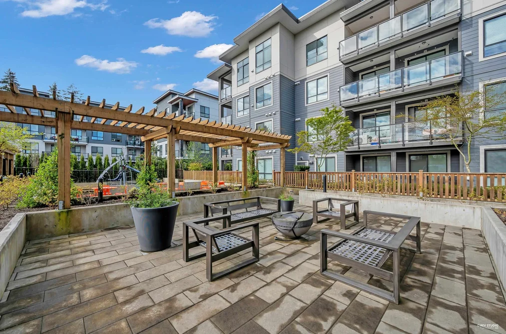 402 20356 72B AVENUE, Langley BC V2Y 4J9, Langley BC — Residential for Sale - Photo 2