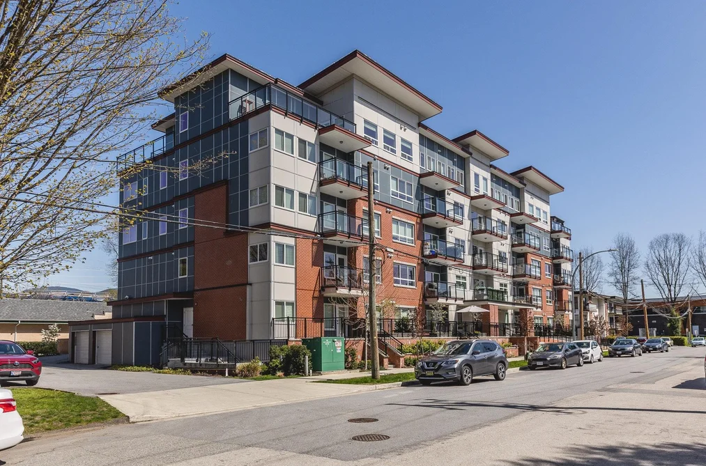 402 2229 ATKINS AVENUE, Port Coquitlam BC V3C 1Y5, Port Coquitlam BC — Residential for Sale - Main Photo