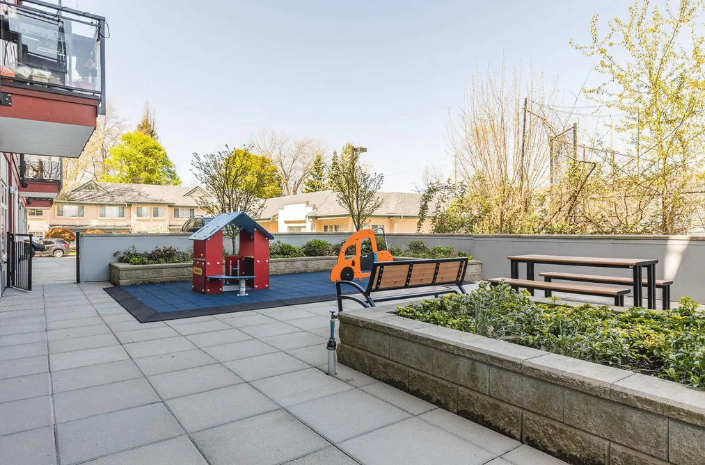 402 2229 ATKINS AVENUE, Port Coquitlam BC V3C 1Y5, Port Coquitlam BC — Residential for Sale — Photo 23 of 26