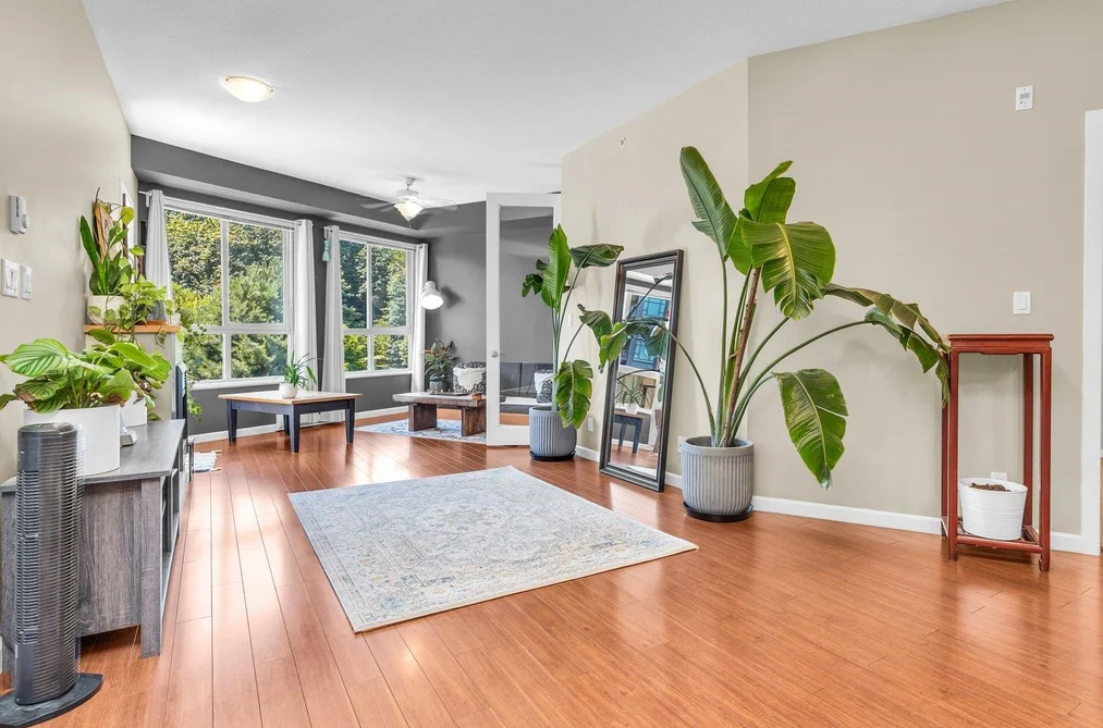 402 285 ROSS DRIVE, New Westminster BC V3L 0B9, New Westminster BC — Residential for Sale - Photo 4