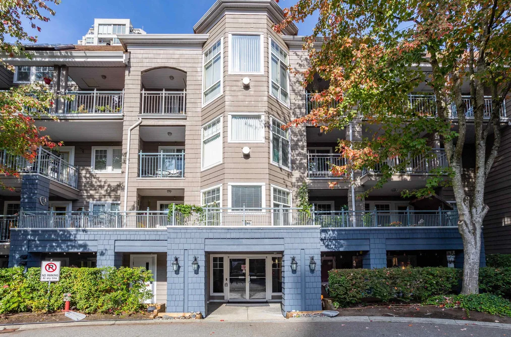 3075 Primrose Lane Unit 402, Coquitlam, BC - MLS: R3174820