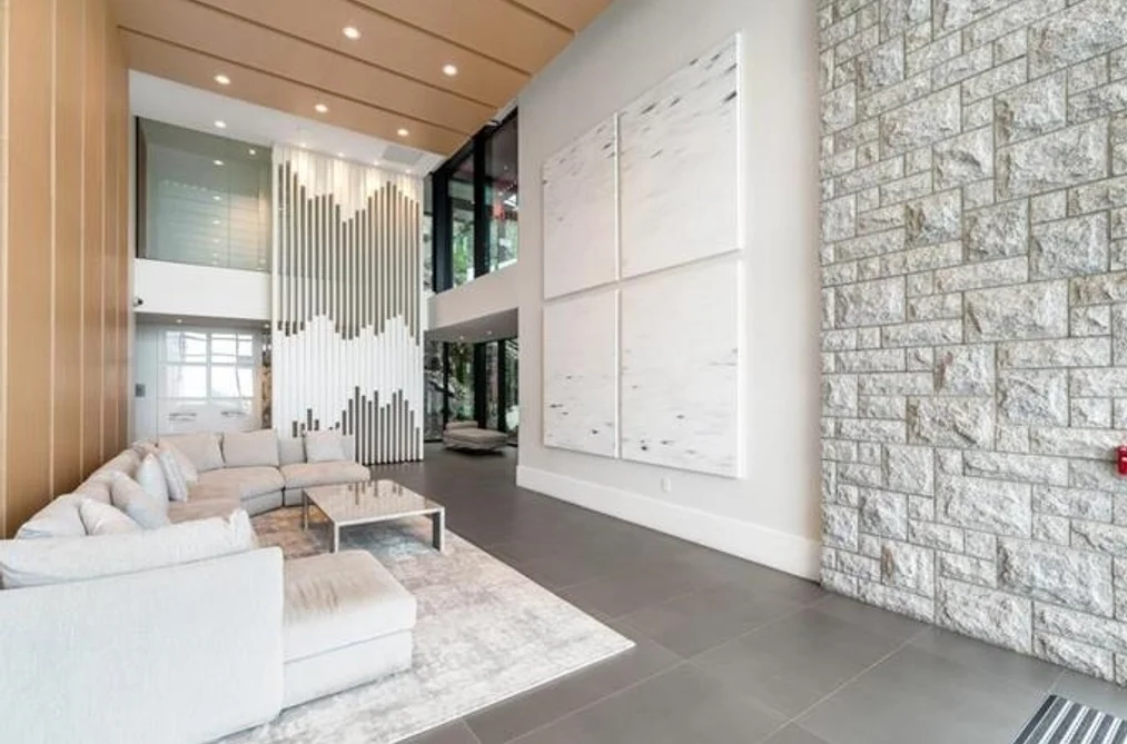 402 3101 BURFIELD PLACE, West Vancouver BC V7S 0B8, West Vancouver BC — Residential for Sale - Photo 2