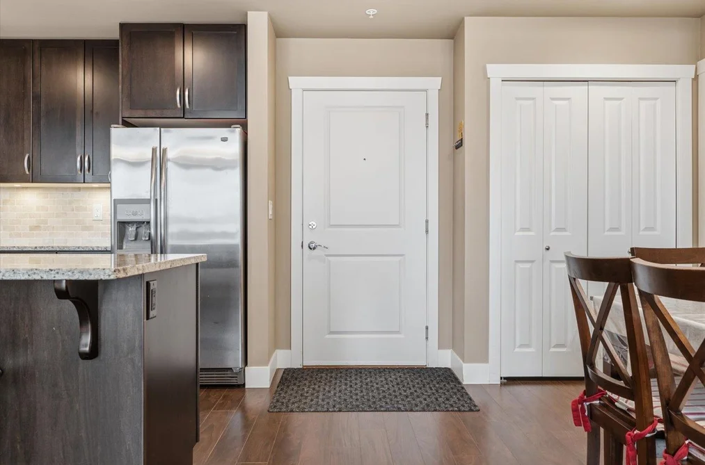 402 3192 GLADWIN ROAD, Abbotsford BC V2T 6M9, Abbotsford BC — Residential for Sale - Photo 2