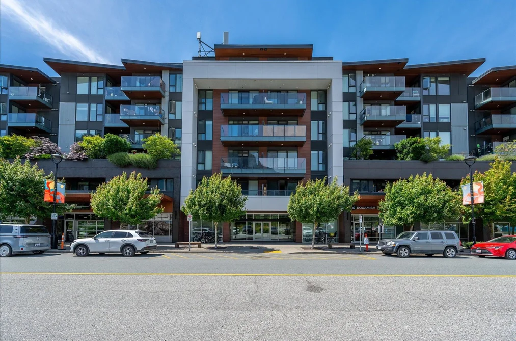 402 37881 CLEVELAND AVENUE, Squamish BC V8B 0Z7, Squamish BC — Residential for Sale - Photo 2