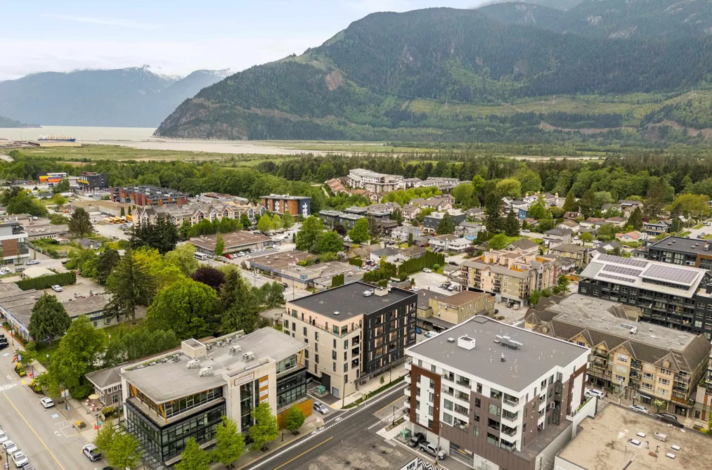 402 37994 SECOND AVENUE, Squamish BC V8B 0C3, Squamish BC — Residential for Sale - Photo 5