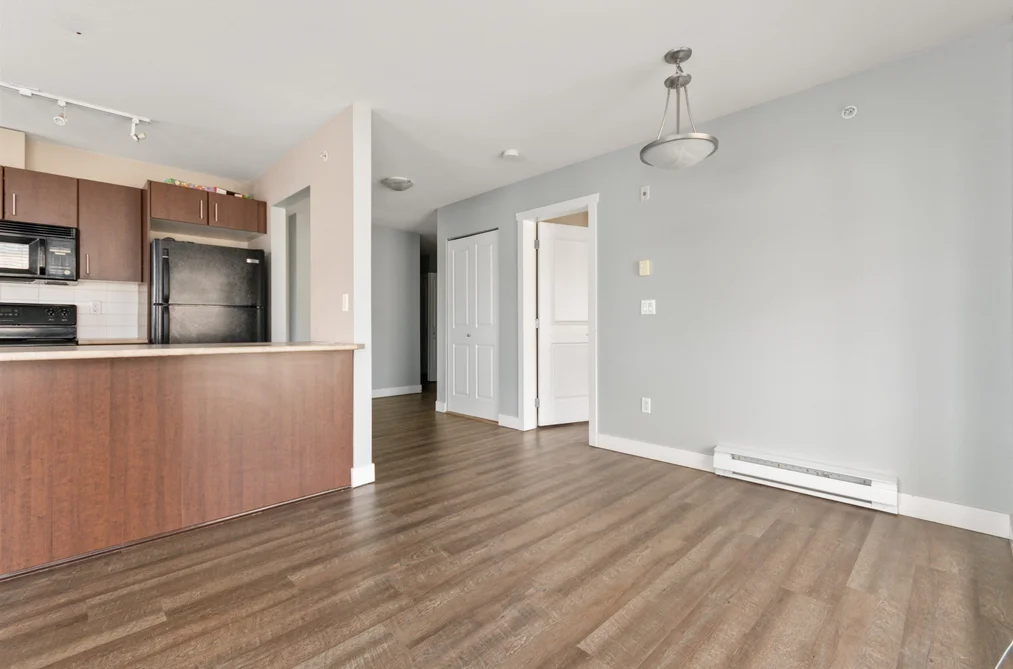 402 45561 YALE ROAD, Chilliwack BC V2P 0A8, Chilliwack BC — Residential for Sale - Photo 4
