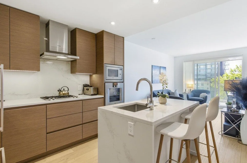 402 5693 ELIZABETH STREET, Vancouver BC V5Y 3K1, Vancouver BC — Residential for Sale - Photo 4