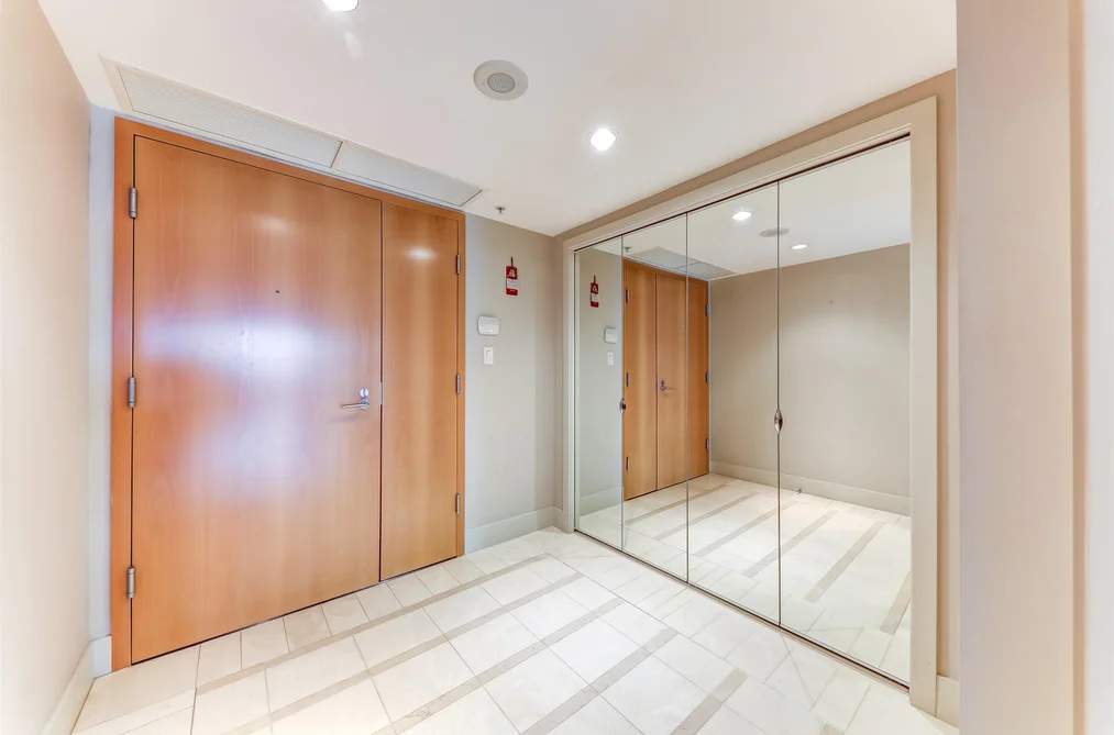 402 590 NICOLA STREET, Vancouver BC V6G 3J8, Vancouver BC — Residential for Sale - Photo 4