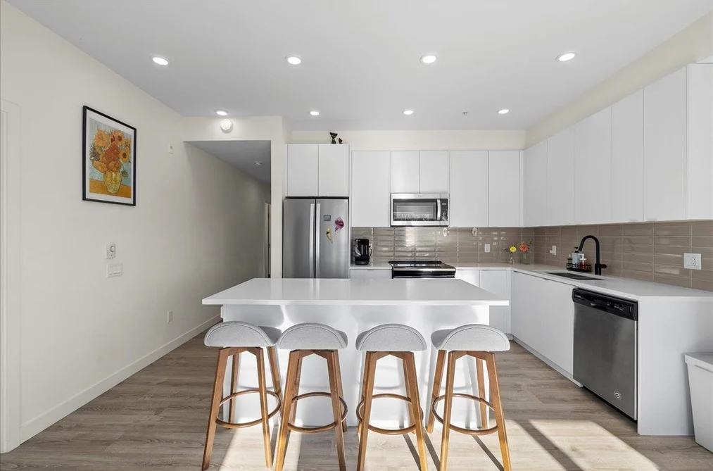 402 610 BRANTFORD STREET, New Westminster BC V3M 1W7, New Westminster BC — Residential for Sale - Photo 6