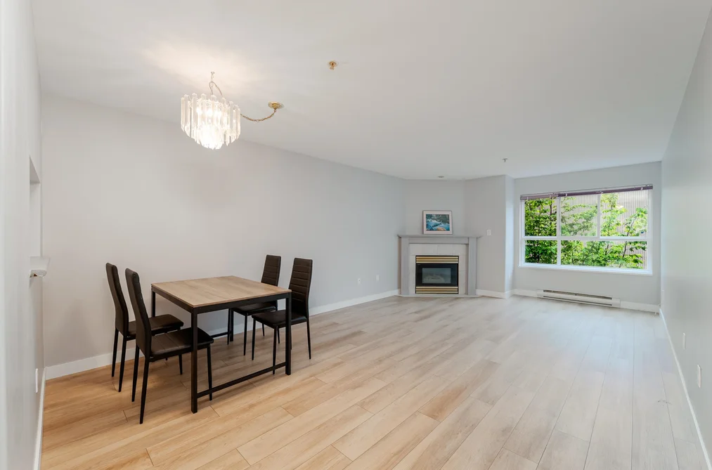 402 624 AGNES STREET, New Westminster BC V3M 1G8, New Westminster BC — Residential for Sale - Photo 2