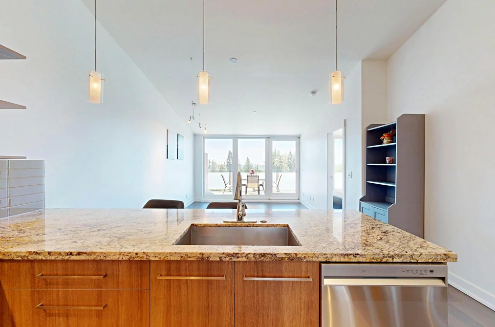 402 650 EVERGREEN PLACE, North Vancouver BC V7N 0A5, North Vancouver BC — Residential for Sale — Photo 5 of 40