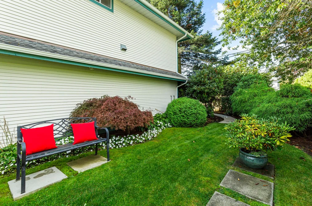 402 7500 COLUMBIA STREET, Mission BC V2V 4C1, Mission BC — Residential for Sale - Photo 2