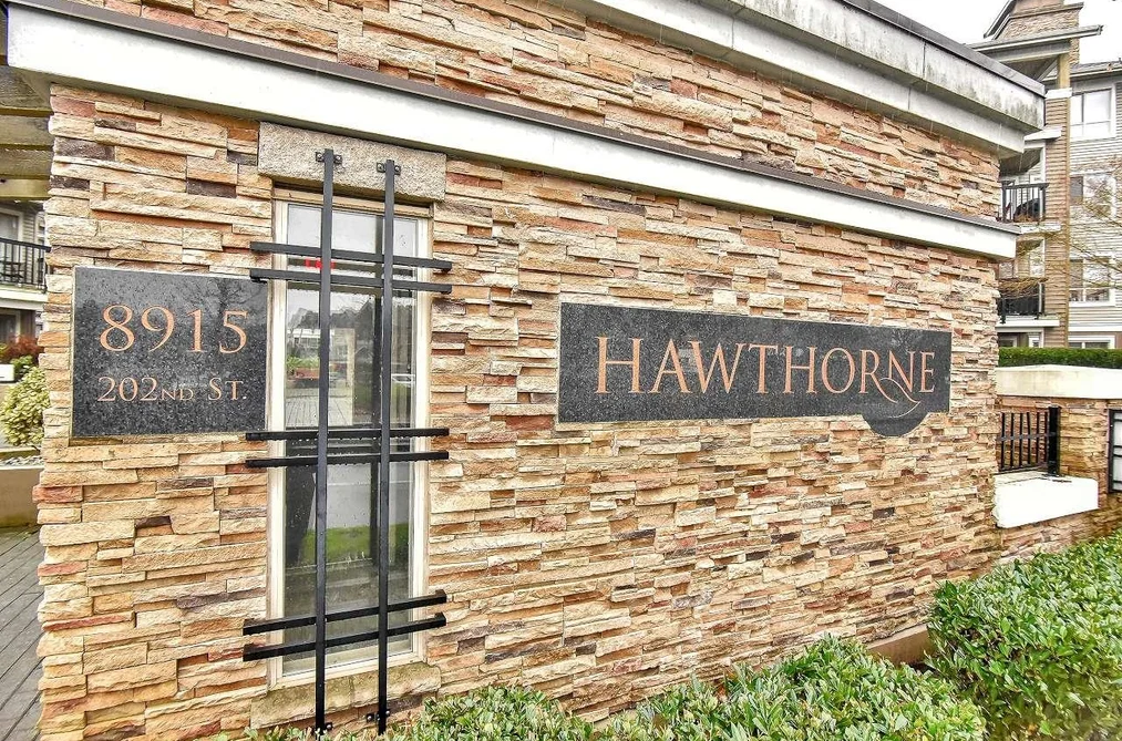 Condo for sale at 402 8915 202 Street Langley British Columbia - MLS: R3123437